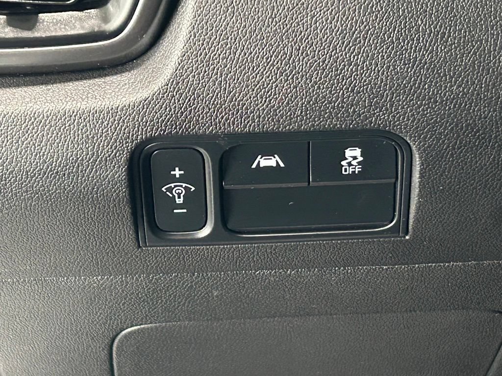 Used 2023 Kia Sorento S AWD/4WD image 19