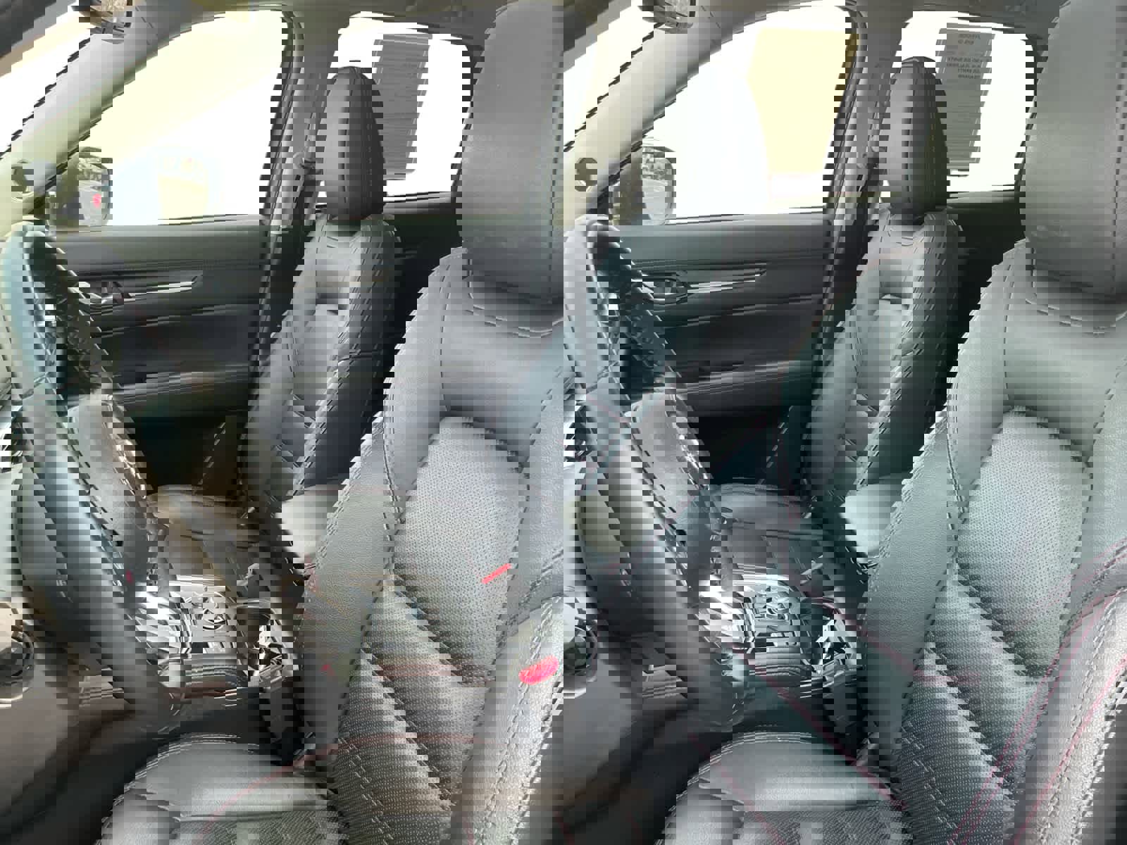 Used 2024 MAZDA CX-5 Carbon Edition image 10