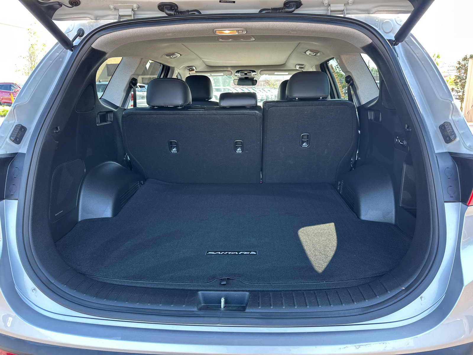 Used 2021 Hyundai Santa Fe Limited FWD image 16