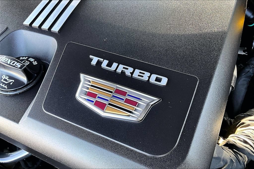 Used 2023 Cadillac CT4 Luxury w/ Sun And Sound Package RWD image 33