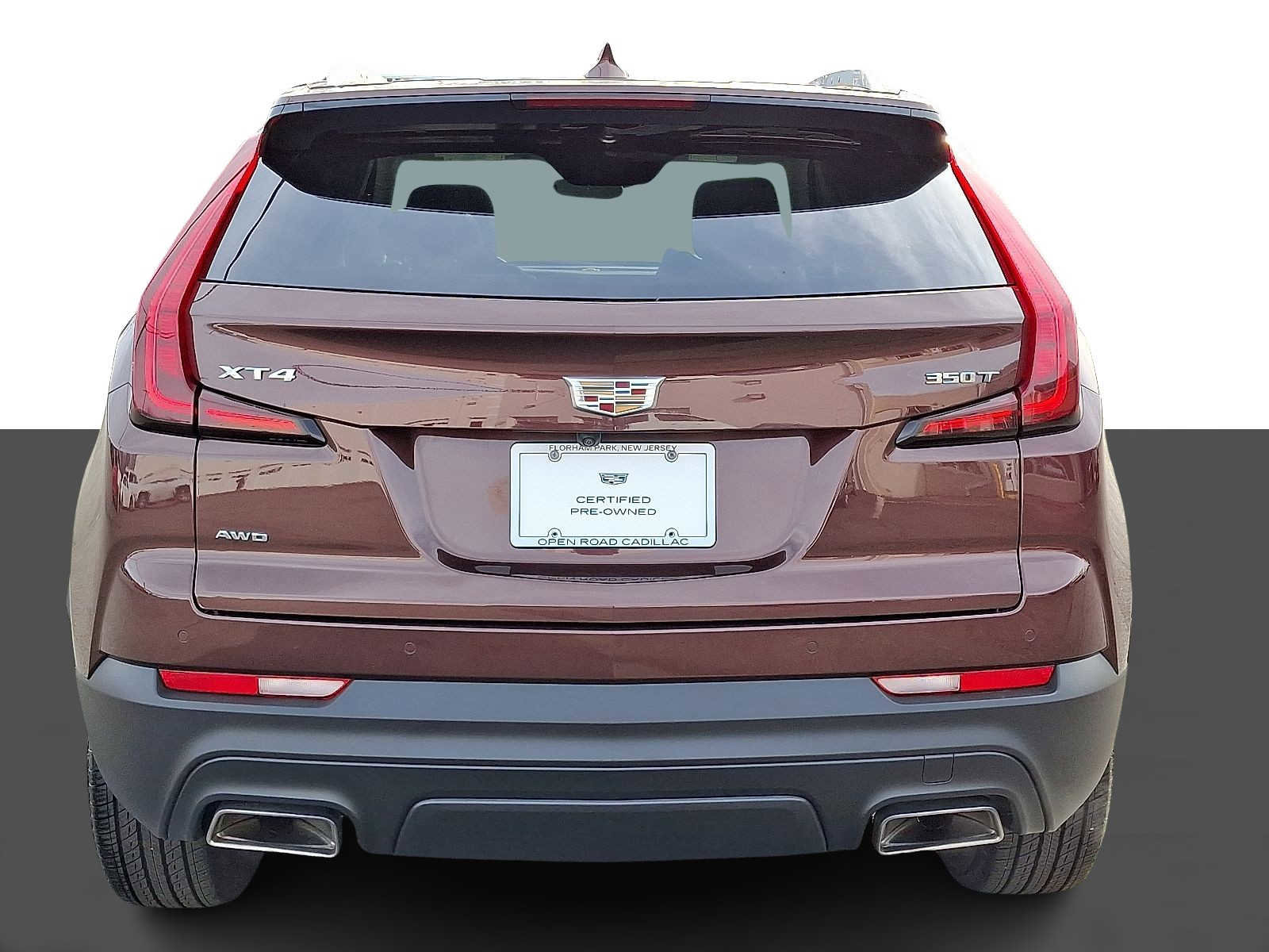 Used 2023 Cadillac XT4 Luxury w/ Cold Weather Package image 5