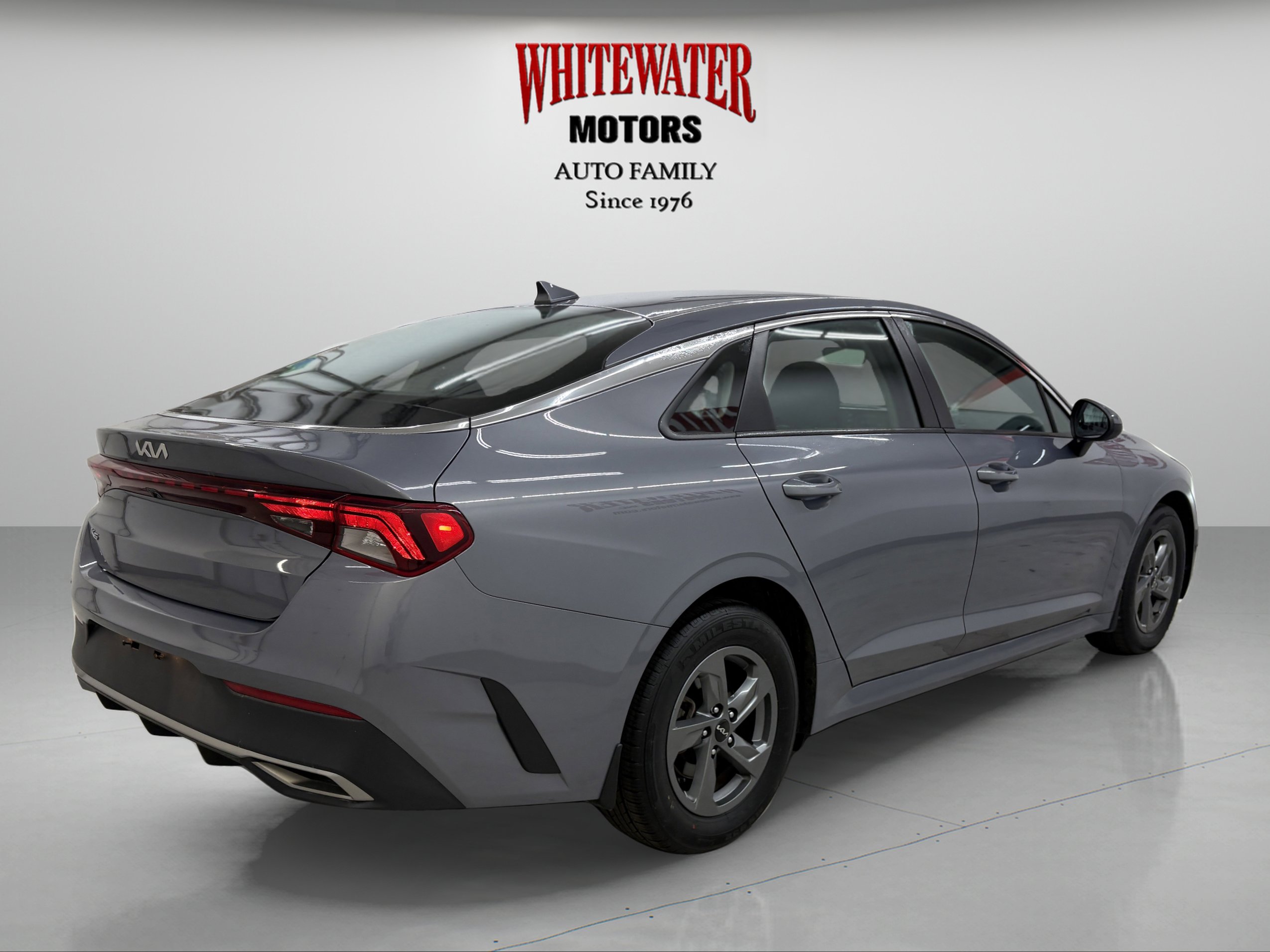 Used 2022 Kia K5 LX FWD image 4