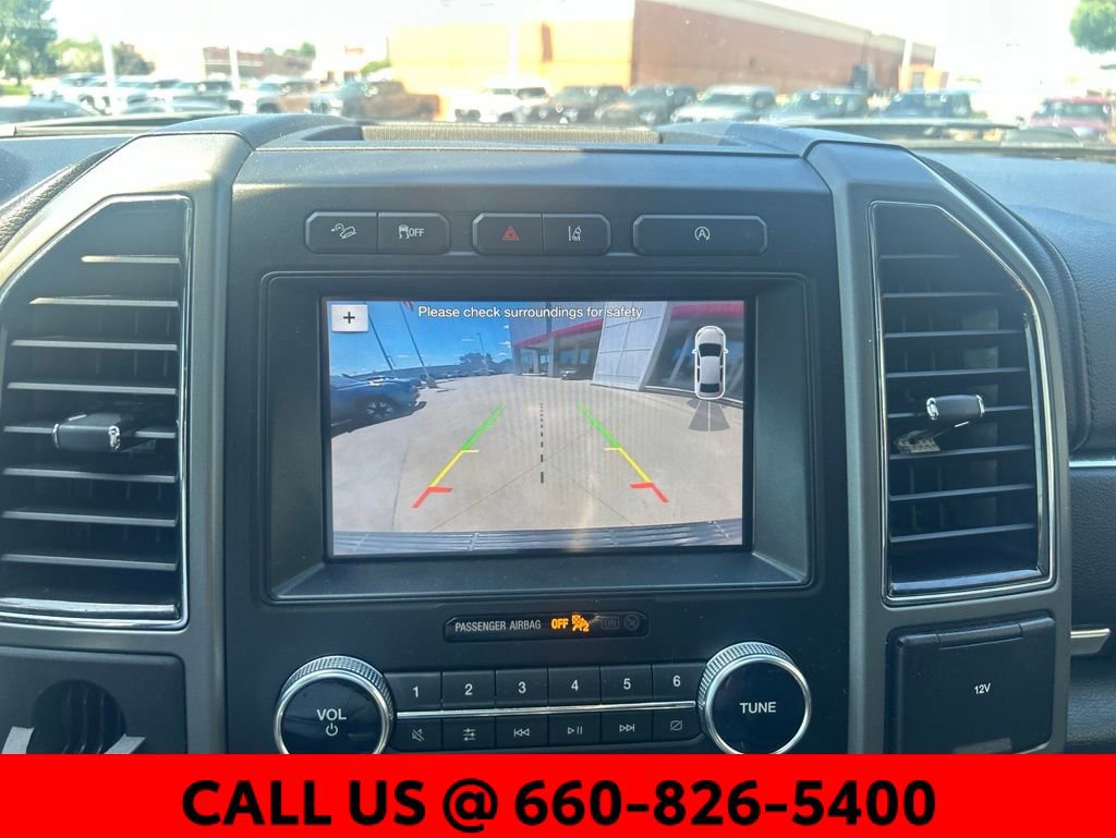 Used 2018 Ford Expedition Max XLT w/ Equipment Group 202A AWD/4WD image 18