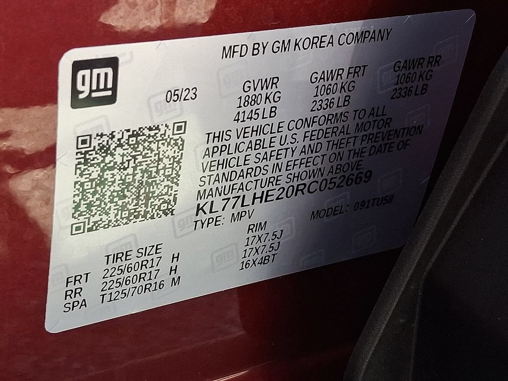 Used 2024 Chevrolet Trax LT w/ Driver Confidence Package FWD image 30