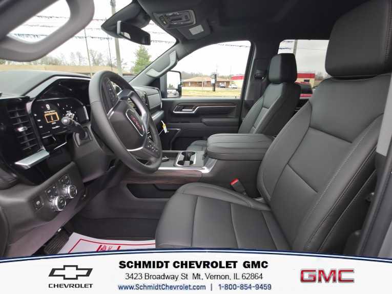 New 2026 GMC Sierra 2500 SLT w/ SLT Premium Package image 12