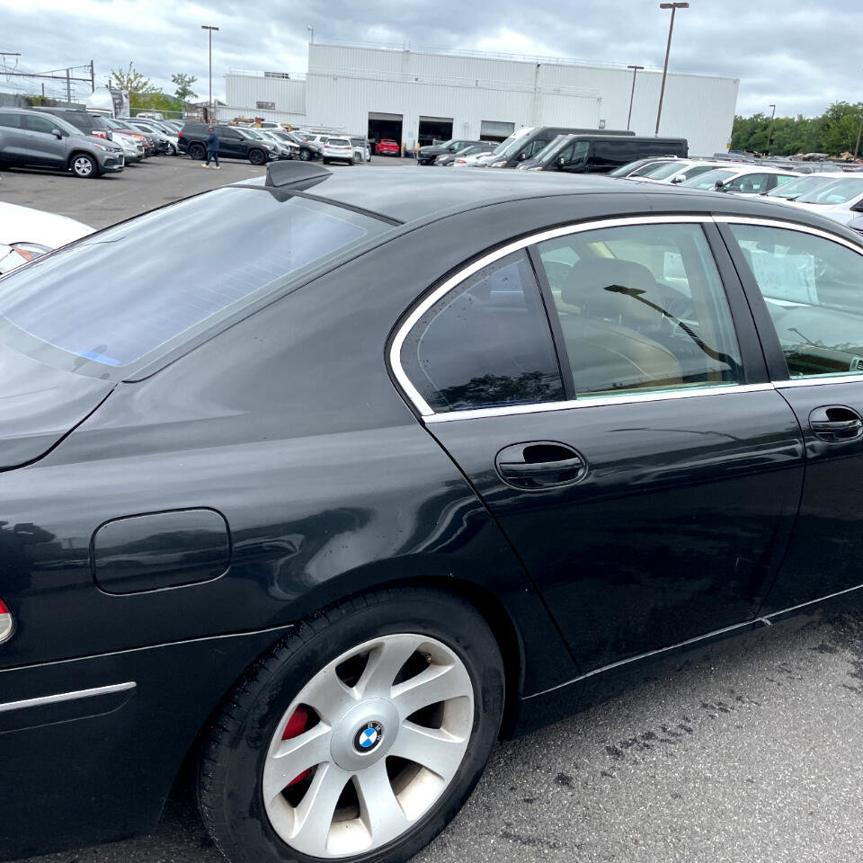 Used 2007 BMW 750i image 13