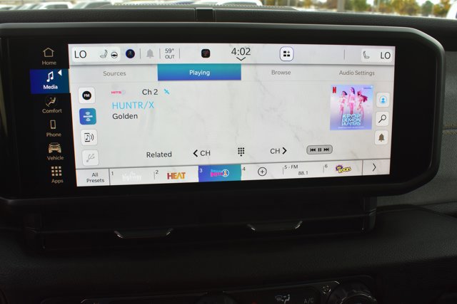 New 2026 Jeep Gladiator Sport image 20