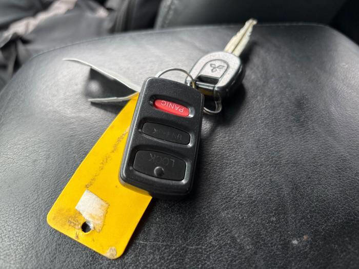 Used 2002 Mitsubishi Montero Limited AWD/4WD image 43