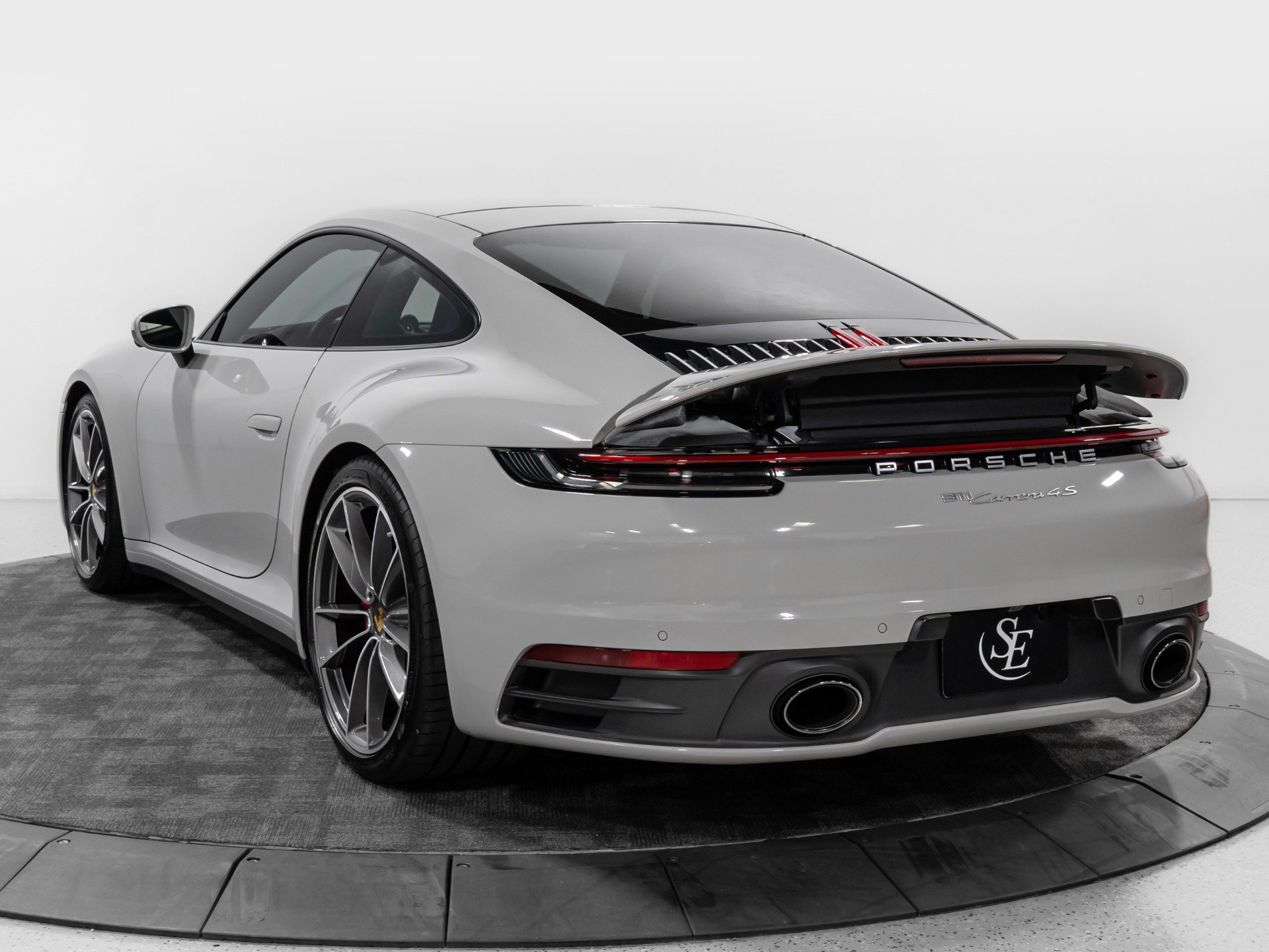 Used 2020 Porsche 911 Carrera 4S AWD/4WD image 6