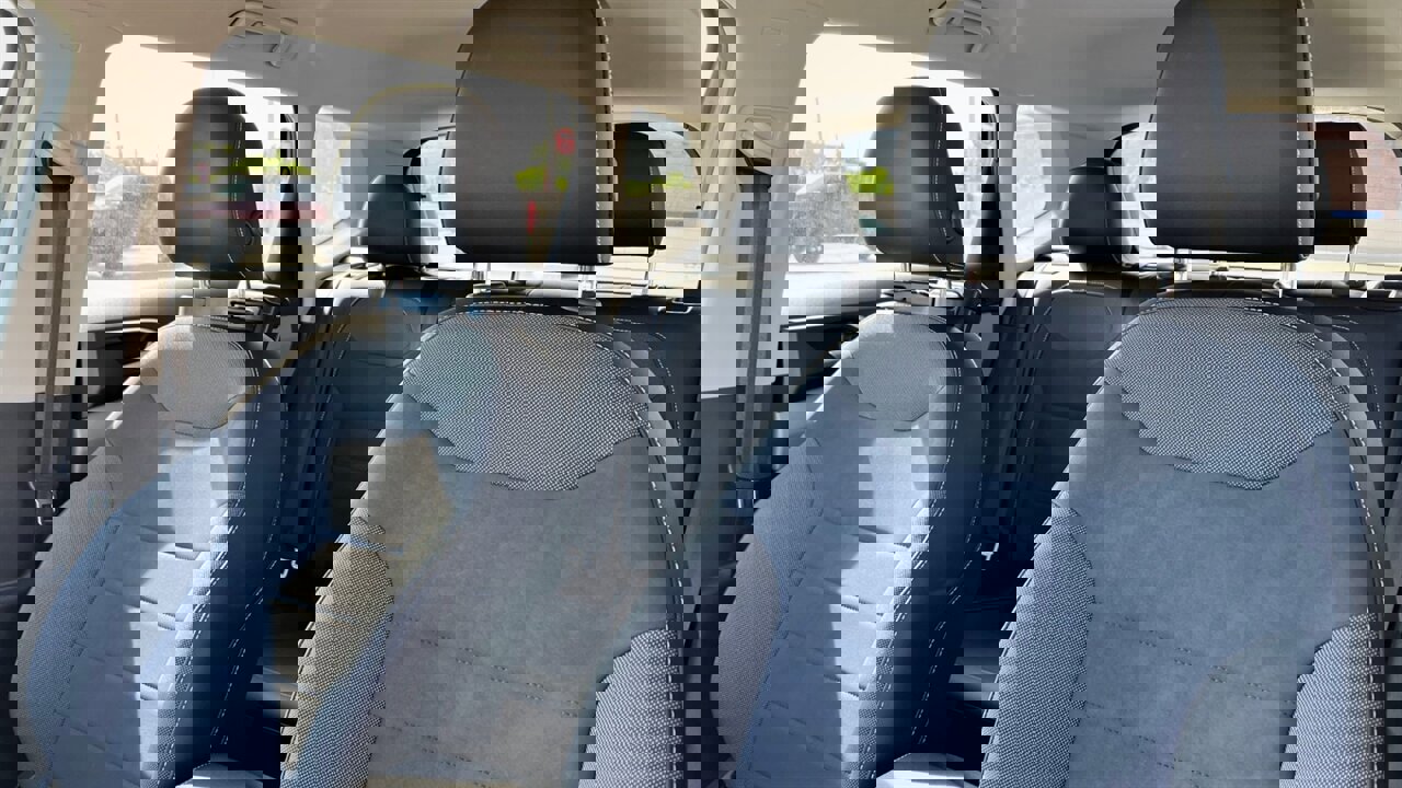 Used 2022 Volkswagen Taos SE image 10