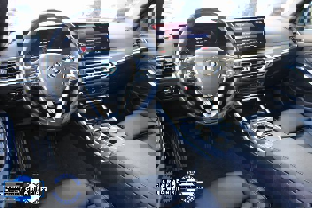 Used 2024 BMW 330e xDrive image 4