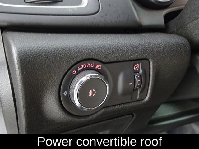 Used 2019 Buick Cascada Premium image 18