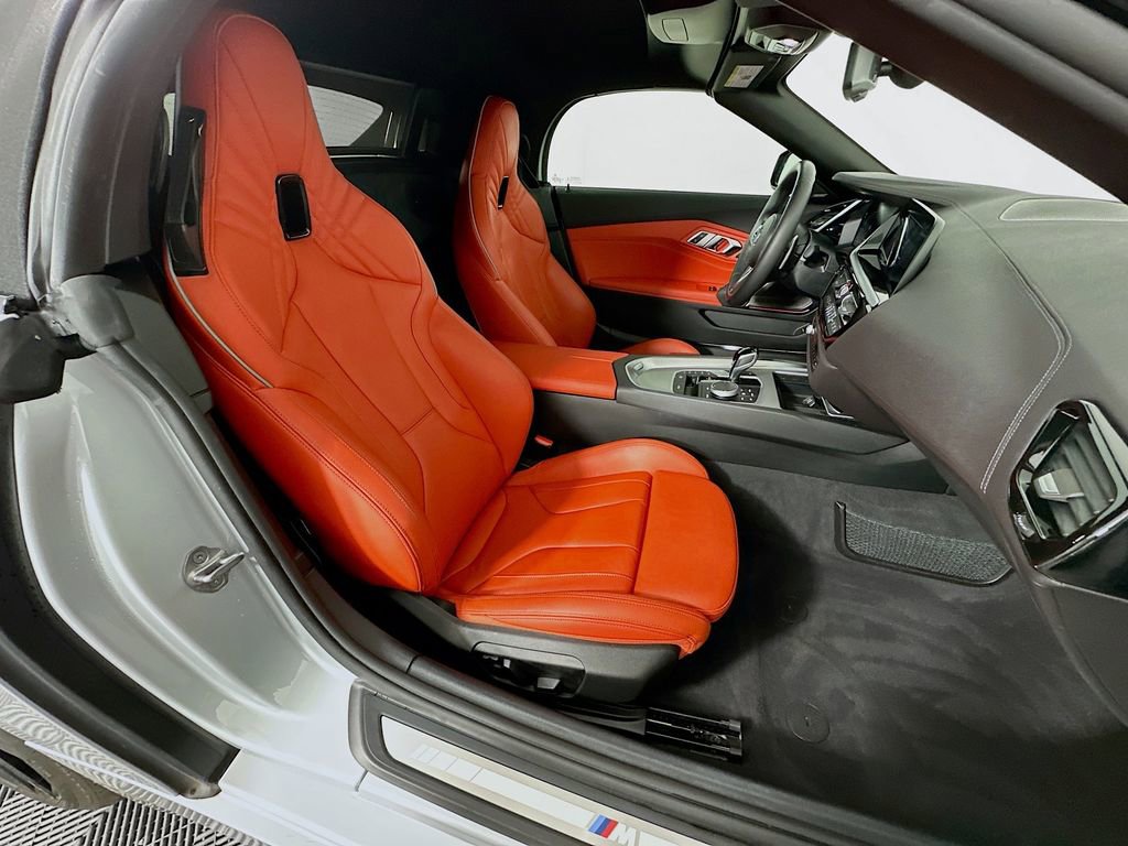 Certified 2022 BMW Z4 sDrive30i w/ Dynamic Handling Package image 25