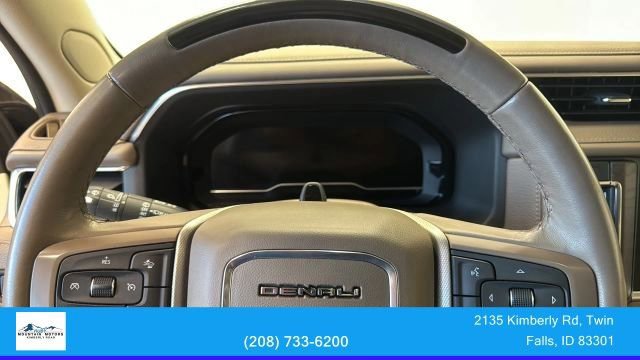 Used 2023 GMC Yukon Denali w/ Advanced Technology Package AWD/4WD image 19