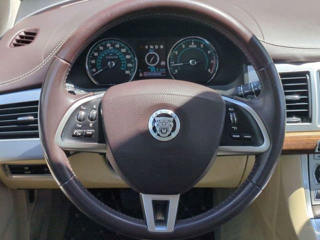 Used 2013 Jaguar XF 3.0 image 16