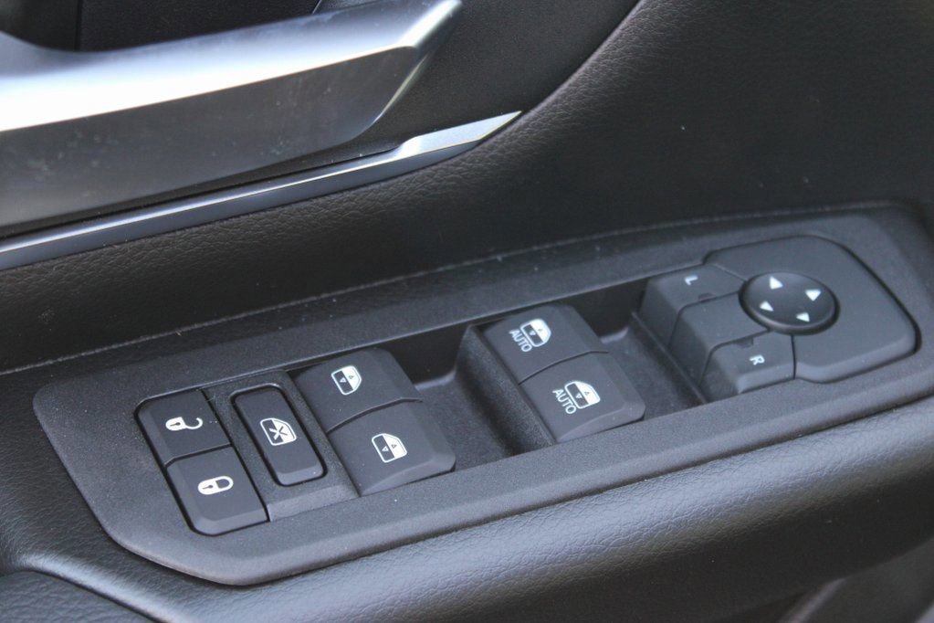 Used 2025 RAM 1500 Big Horn image 13