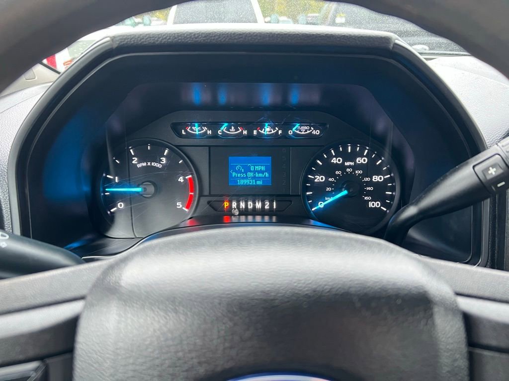 Used 2017 Ford F550 4x4 Crew Cab Super Duty w/ Power Equipment Group image 34