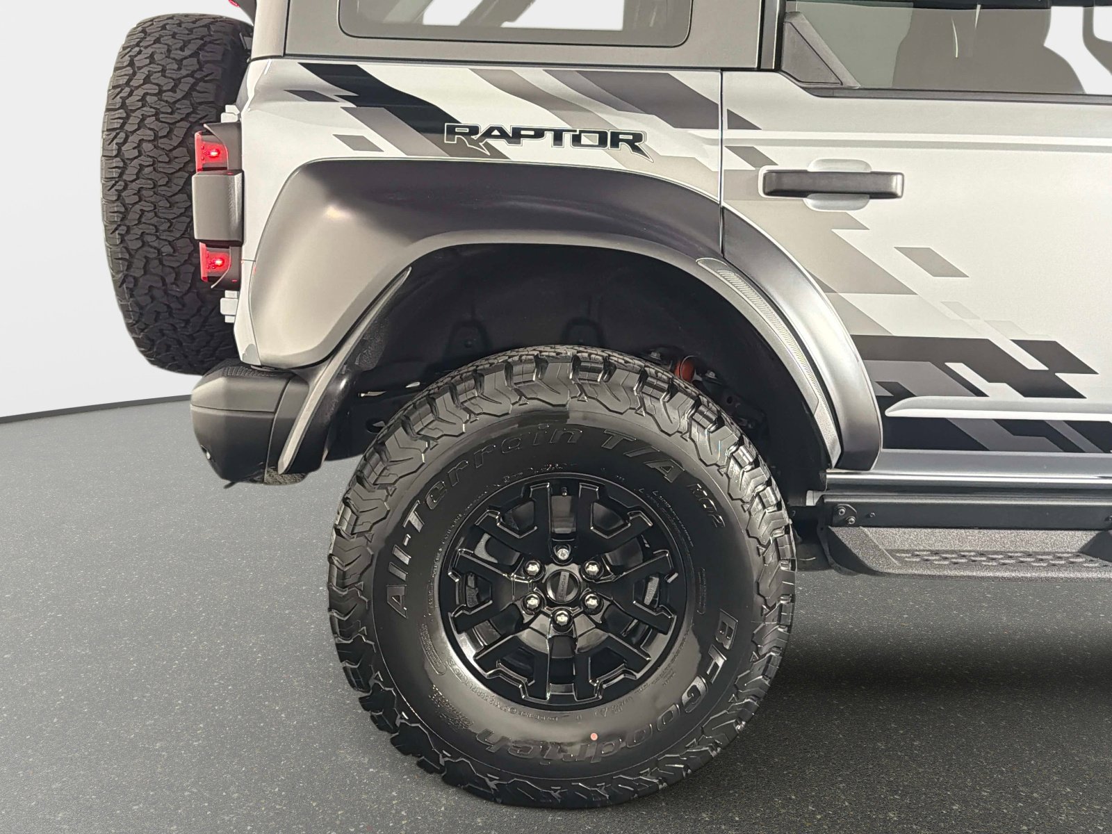 Used 2024 Ford Bronco Raptor AWD/4WD image 20