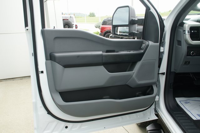 New 2026 Ford F250 XL image 16