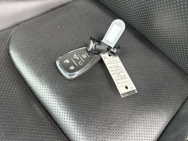 Used 2016 Chevrolet Camaro SS RWD image 29