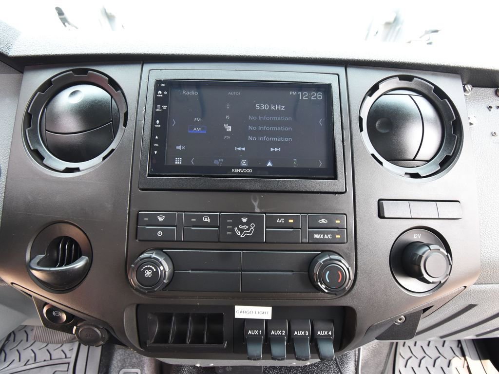 Used 2019 Ford F750 2WD Regular Cab Super Duty image 38