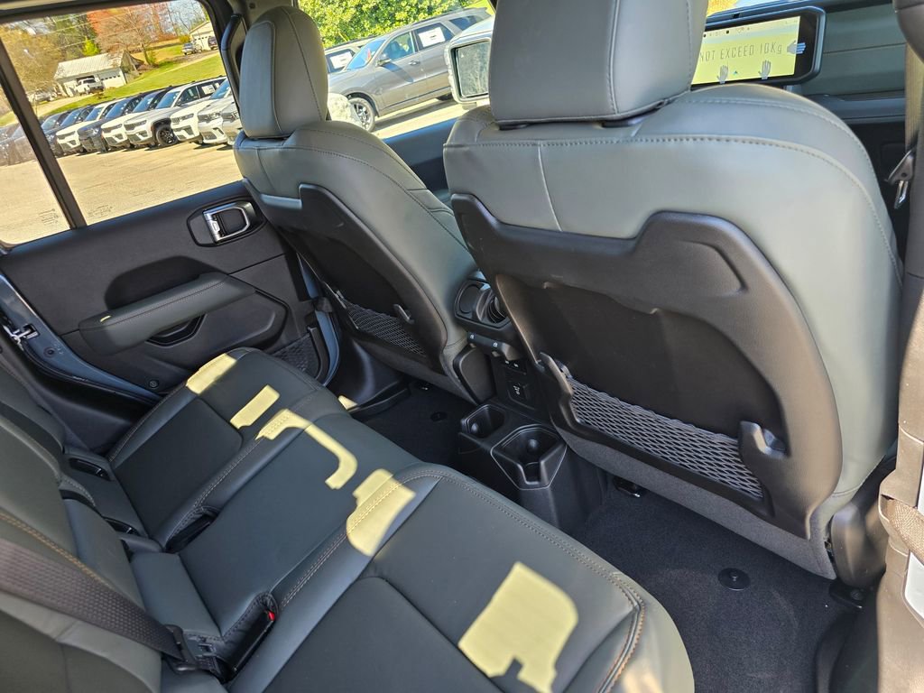 New 2026 Jeep Gladiator Mojave image 24