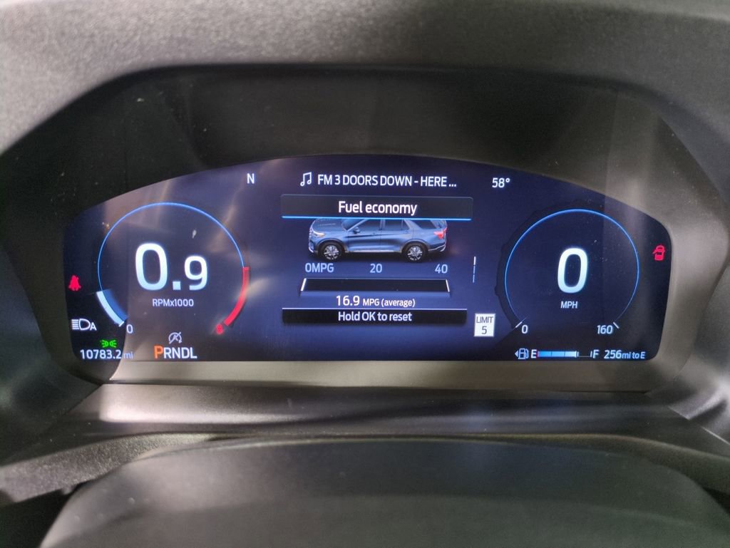 Used 2025 Ford Explorer Active w/ Active Comfort Package AWD/4WD image 18