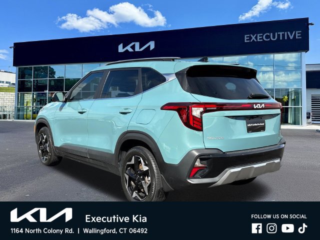 Certified 2024 Kia Seltos EX AWD/4WD image 2
