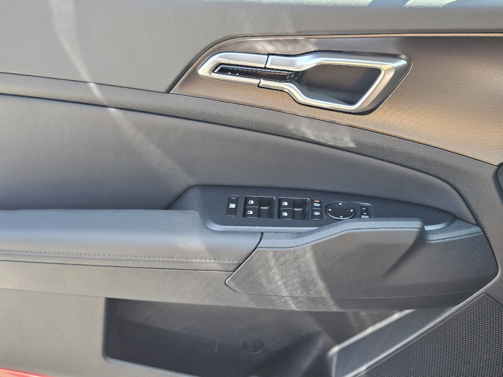 New 2026 Kia Sportage EX image 16