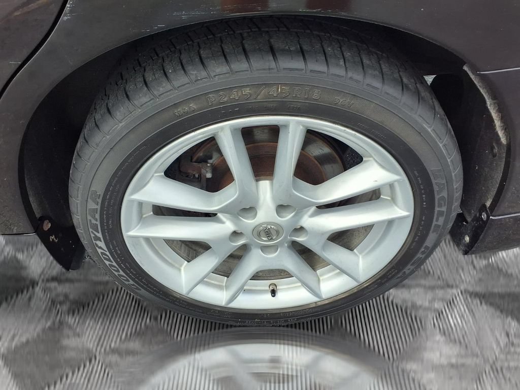 Used 2010 Nissan Maxima 3.5 SV w/ Monitor Pkg FWD image 19