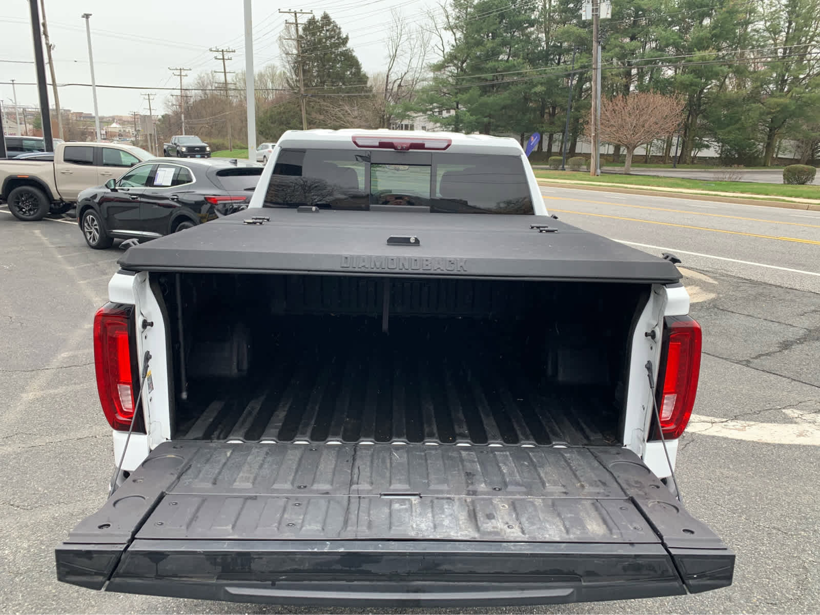 Used 2021 GMC Sierra 1500 AT4 w/ AT4 Premium Package AWD/4WD image 5