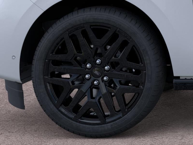 New 2026 Ford Expedition Max Platinum w/ Stealth Performance Package AWD/4WD image 19