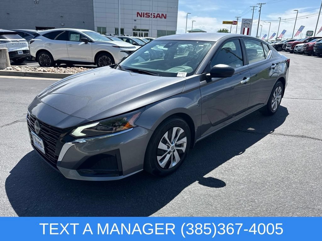 Used 2024 Nissan Altima 2.5 S FWD image 8