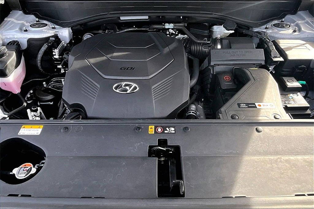 Used 2024 Hyundai Palisade Limited image 9