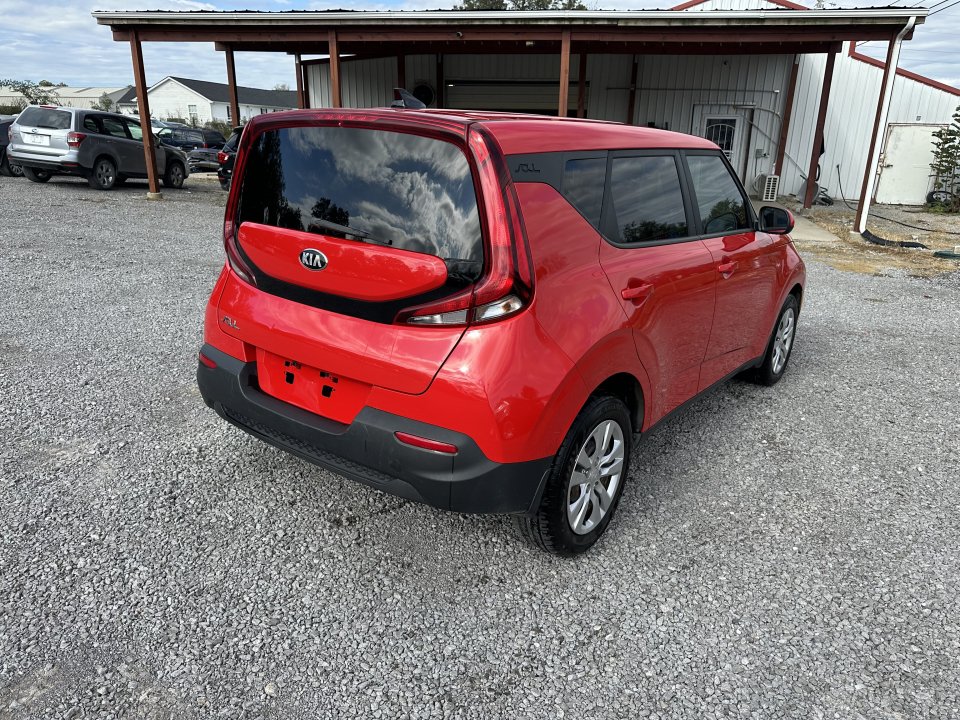 Used 2020 Kia Soul LX FWD image 5