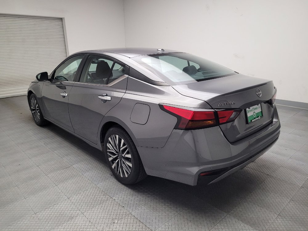 Used 2024 Nissan Altima 2.5 SV image 5