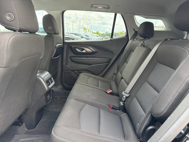 Used 2022 GMC Terrain SLE w/ Driver Convenience Package AWD/4WD image 9