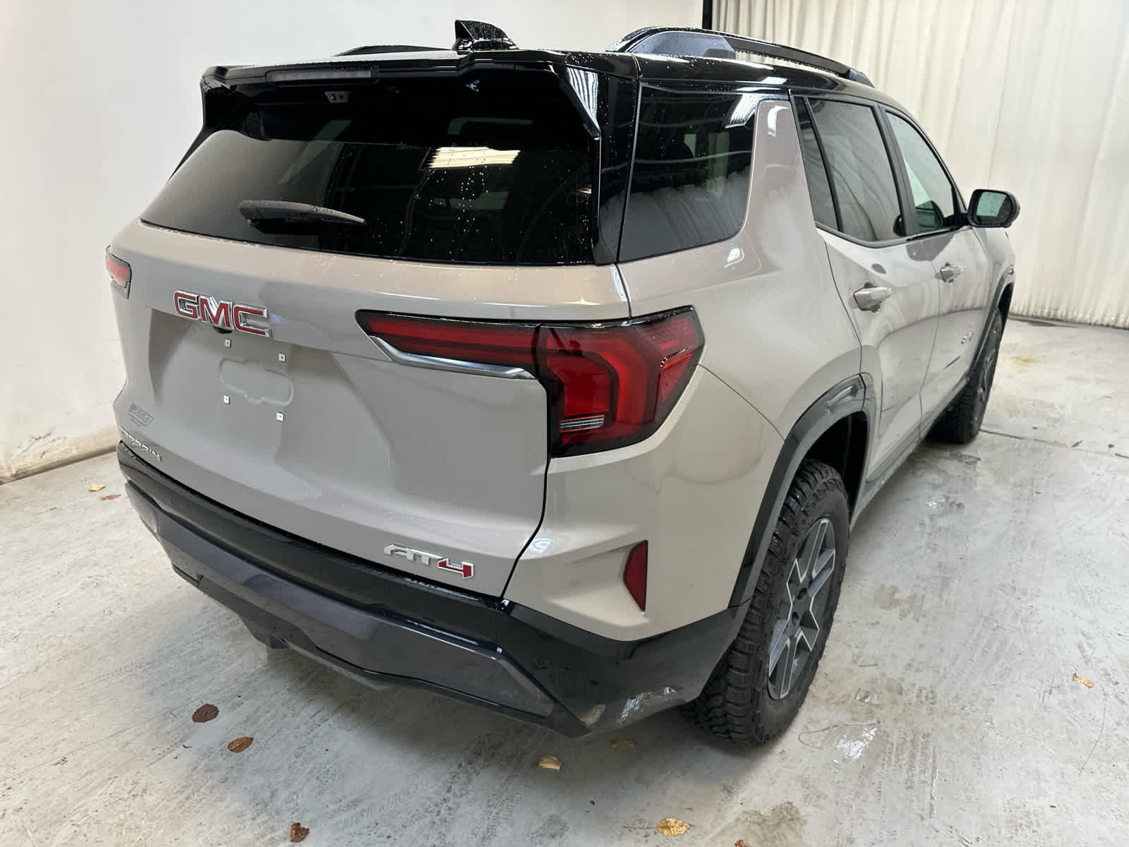 New 2026 GMC Terrain AT4 w/ Convenience Package III image 10