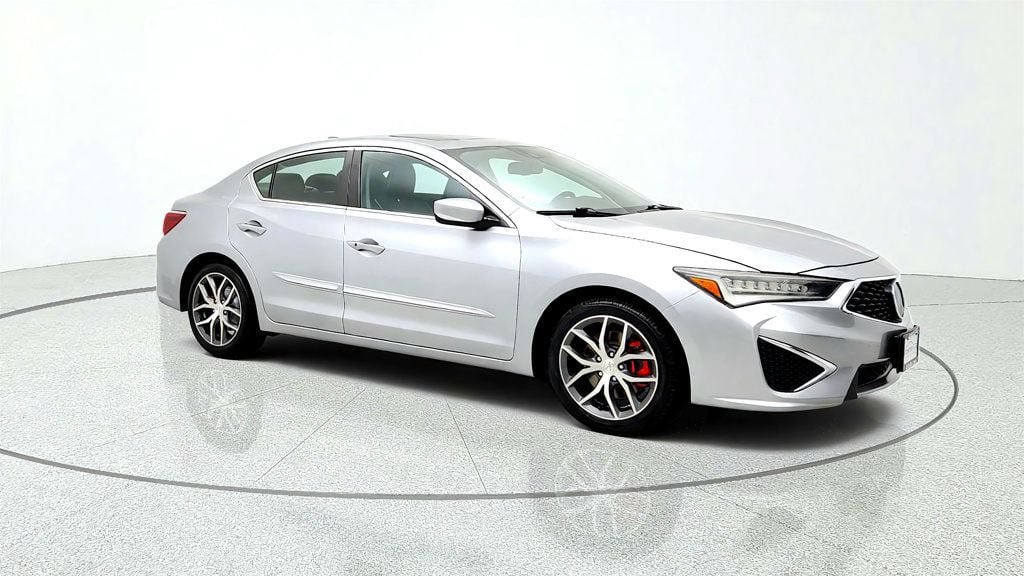 Used 2021 Acura ILX w/ Technology Package FWD image 3