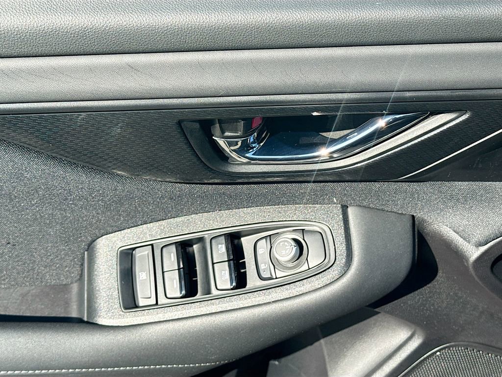 Certified 2025 Subaru Outback Premium AWD/4WD image 16