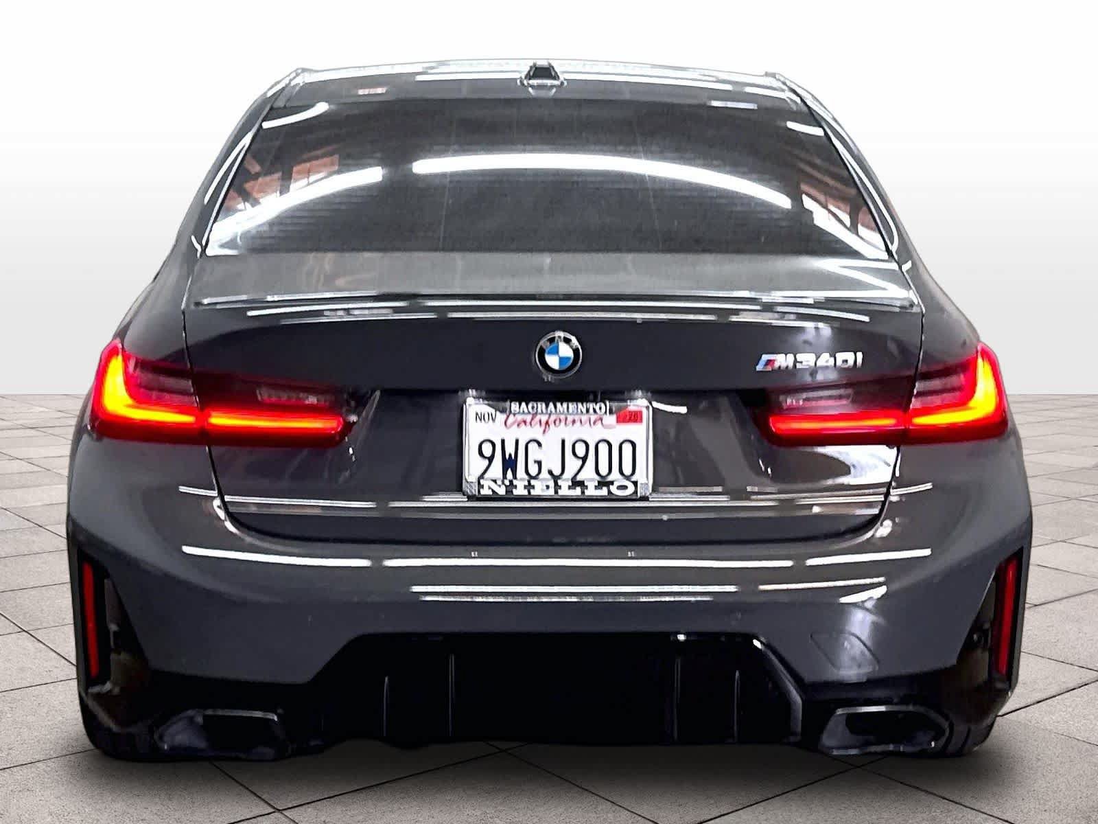 Used 2026 BMW M340i w/ Premium Package RWD image 7