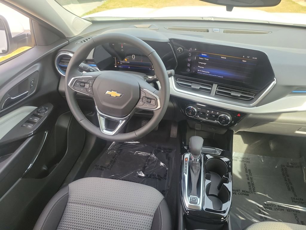 New 2026 Chevrolet Trax LT w/ Driver Confidence Package image 11