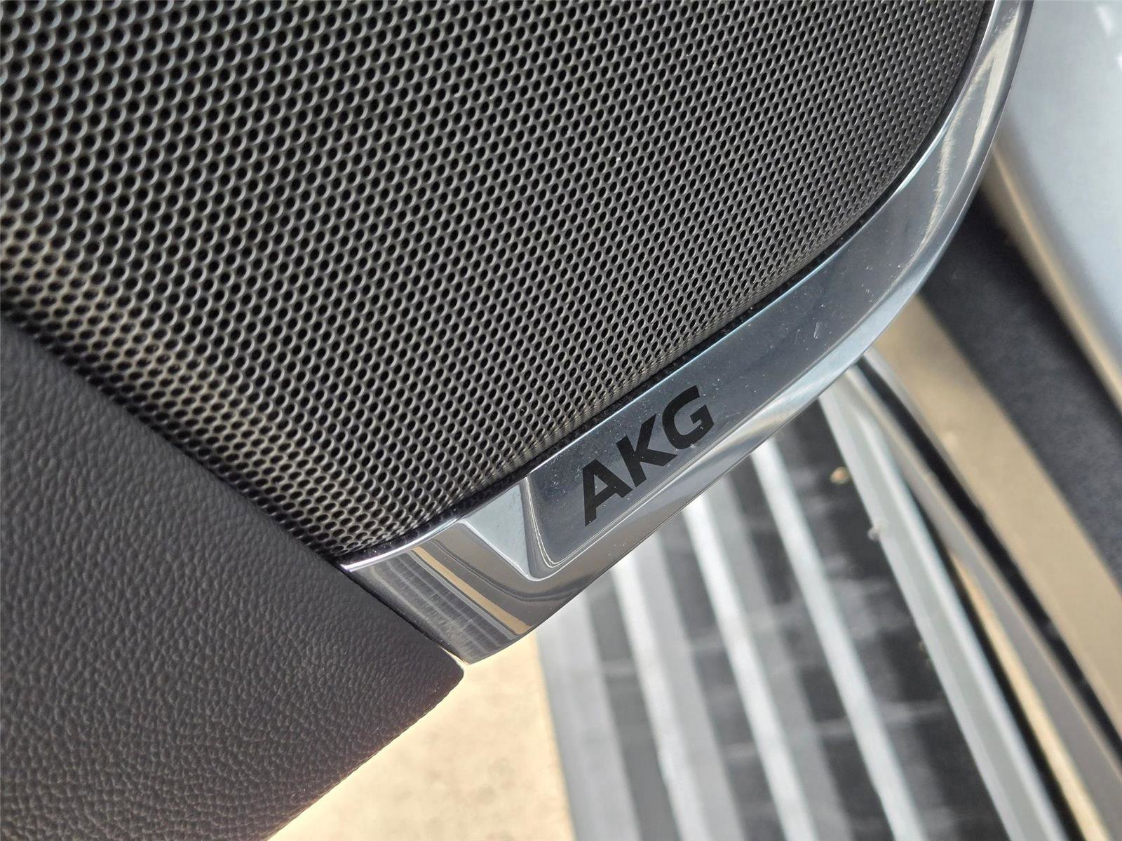 Certified 2025 Cadillac Escalade Sport Platinum AWD/4WD image 28