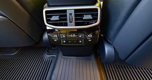 New 2026 Lexus RX 350 AWD image 24