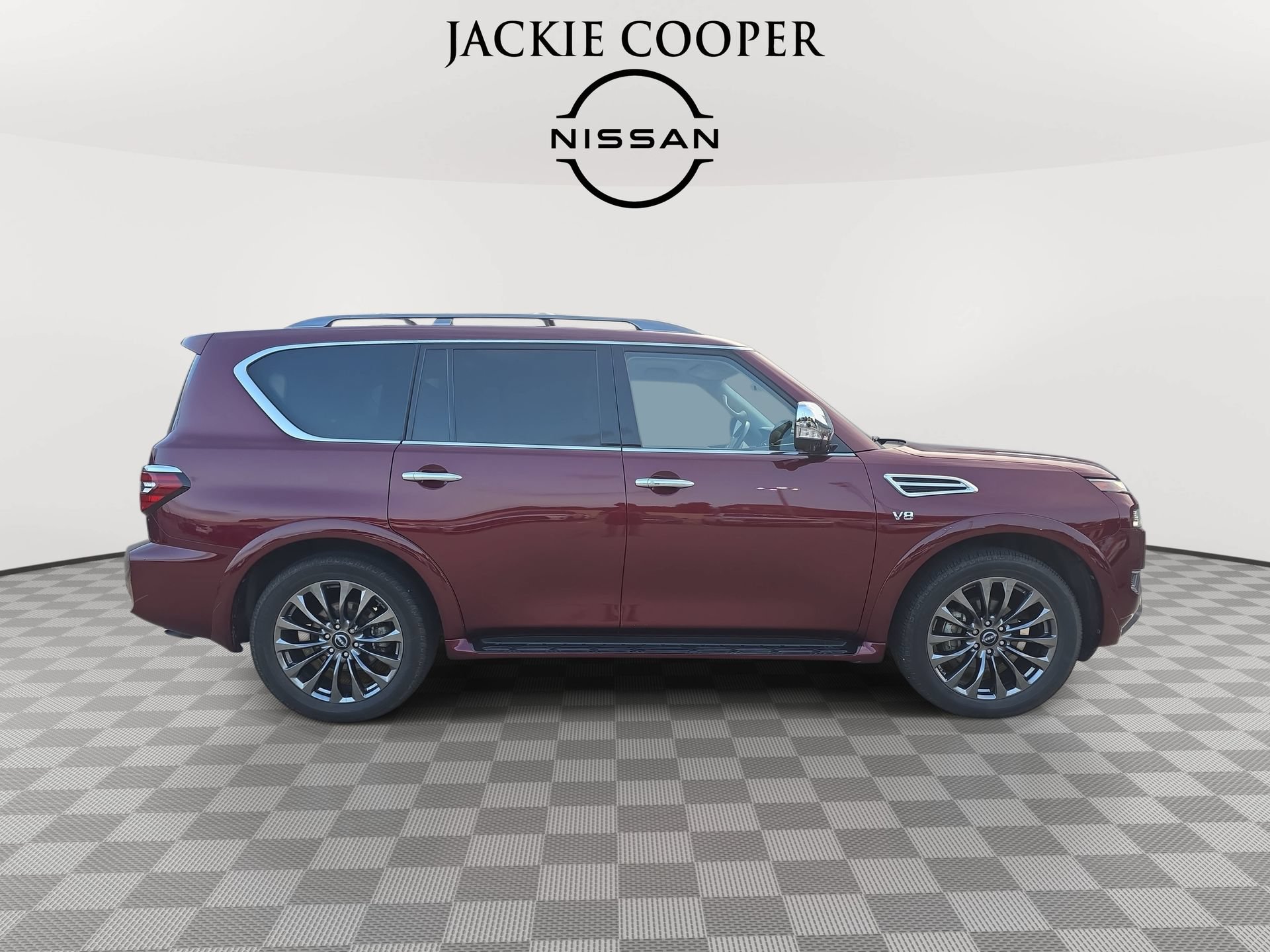 Used 2021 Nissan Armada Platinum AWD/4WD image 4