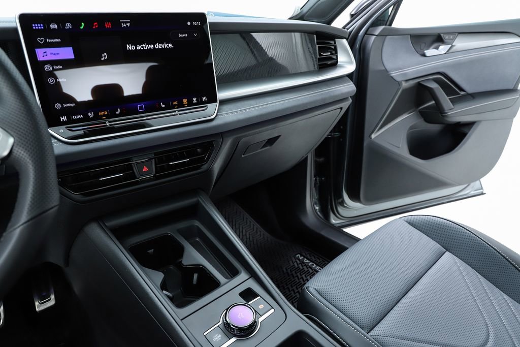 New 2026 Volkswagen Tiguan SE R-Line image 23