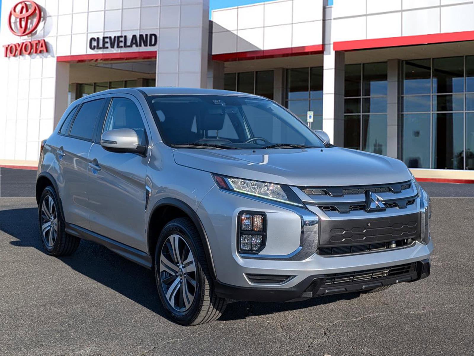 Used 2024 Mitsubishi Outlander Sport SE