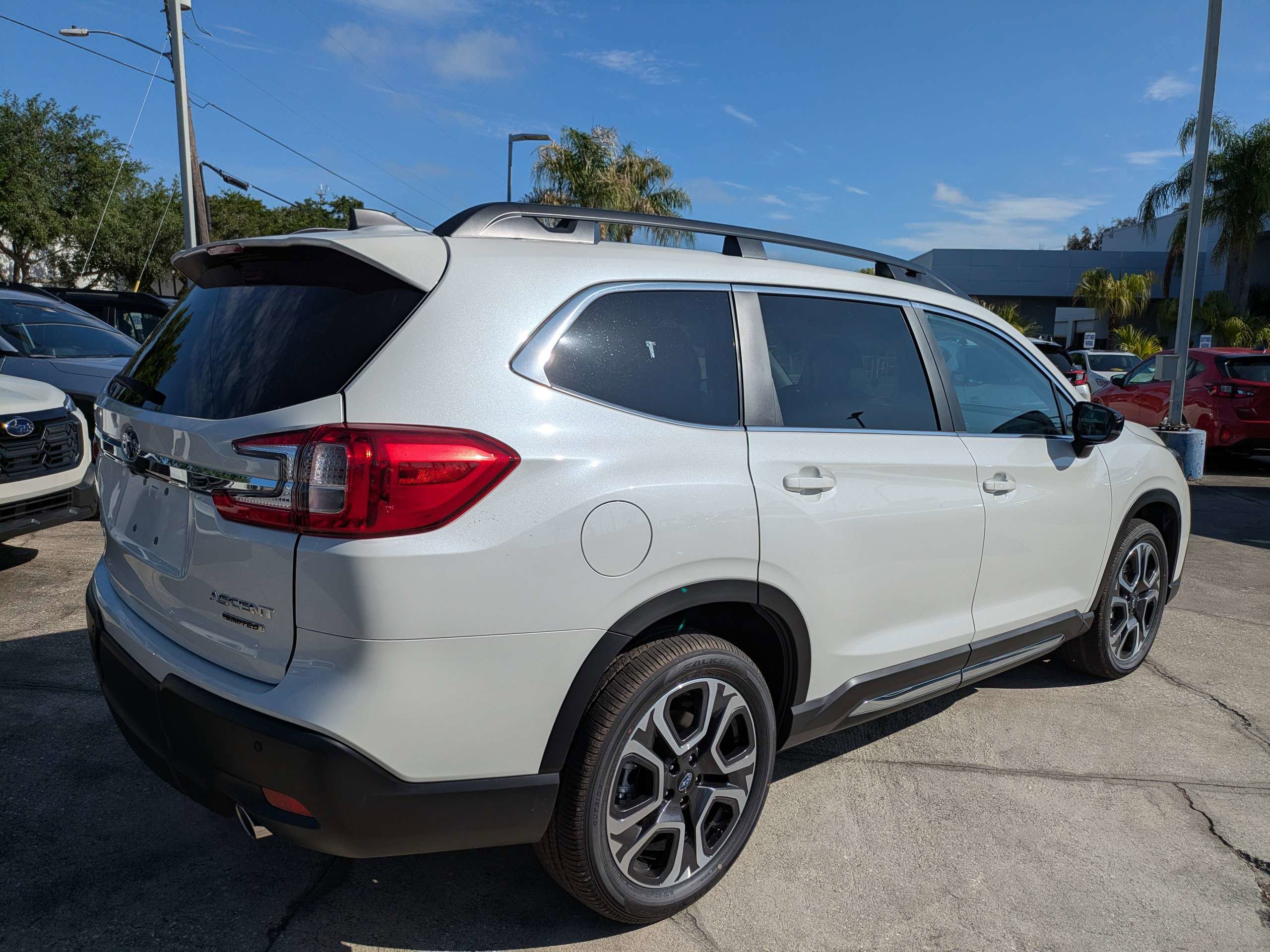 New 2026 Subaru Ascent Limited AWD/4WD image 4