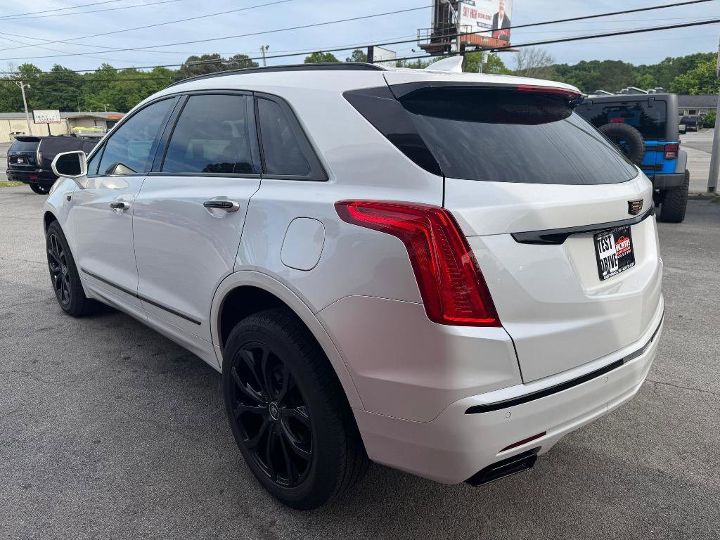 Used 2017 Cadillac XT5 Luxury w/ Driver Awareness Package FWD image 4