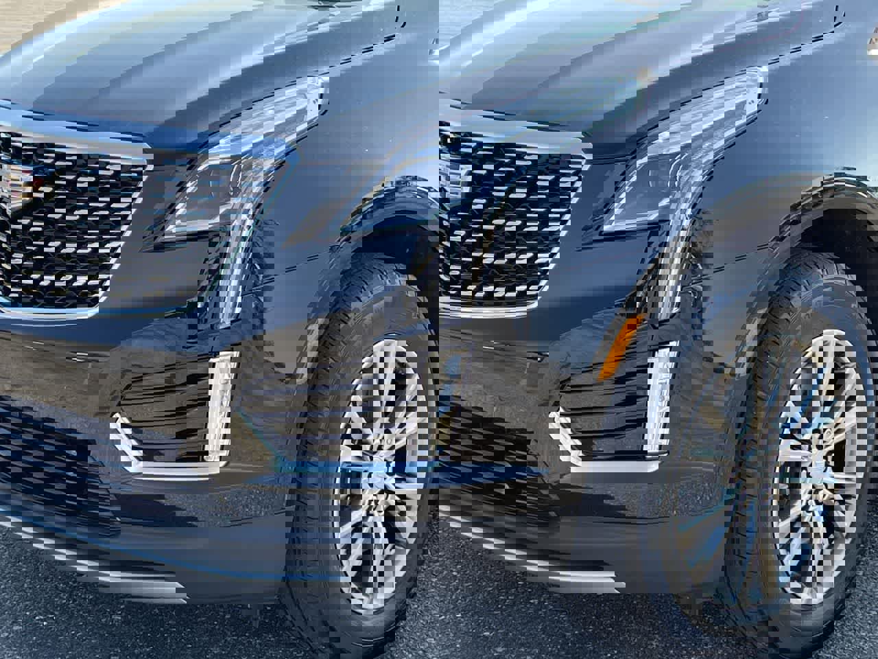 Certified 2023 Cadillac XT5 Premium Luxury image 38